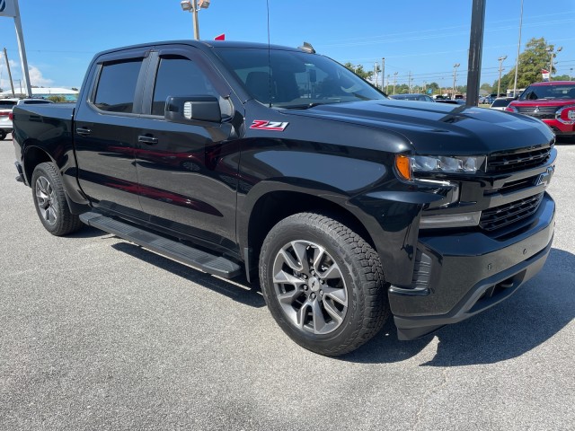 used 2021 Chevrolet Silverado 1500 car, priced at $40,995