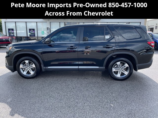 used 2023 Honda Pilot car, priced at $39,995