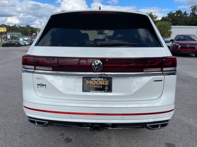 new 2025 Volkswagen Atlas car, priced at $53,626