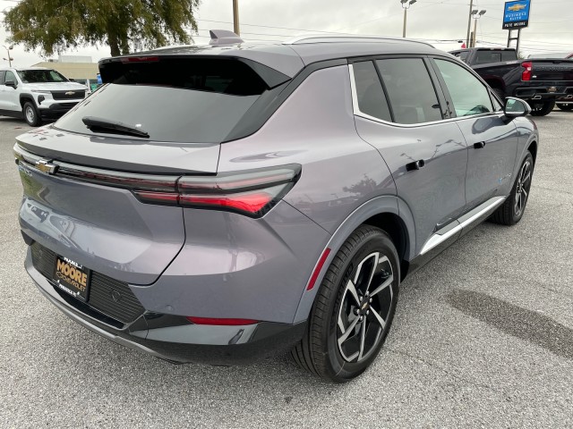 new 2024 Chevrolet Equinox EV car, priced at $43,295