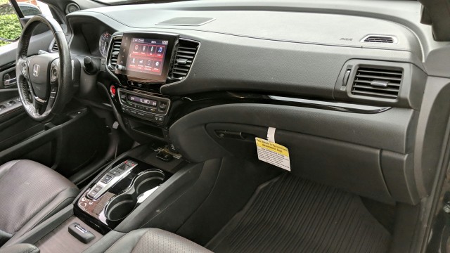 used 2022 Honda Ridgeline car, priced at $38,995
