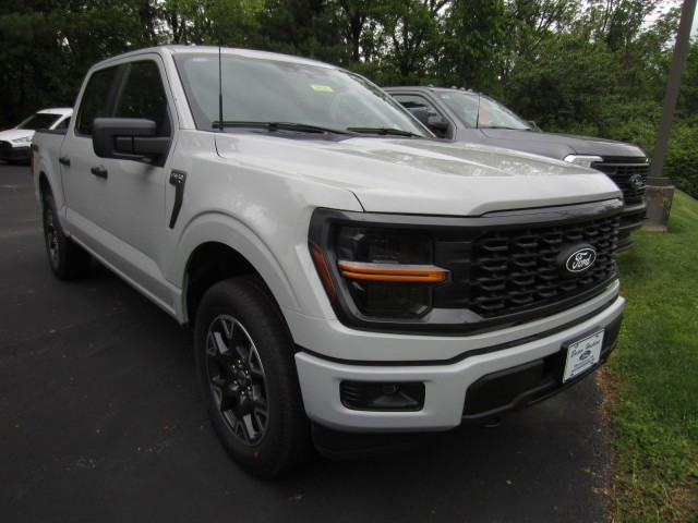 new 2024 Ford F-150 car, priced at $49,983