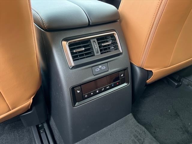 new 2025 Mazda CX-70 car