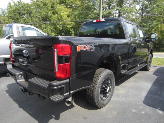 new 2024 Ford F-250 car, priced at $59,864