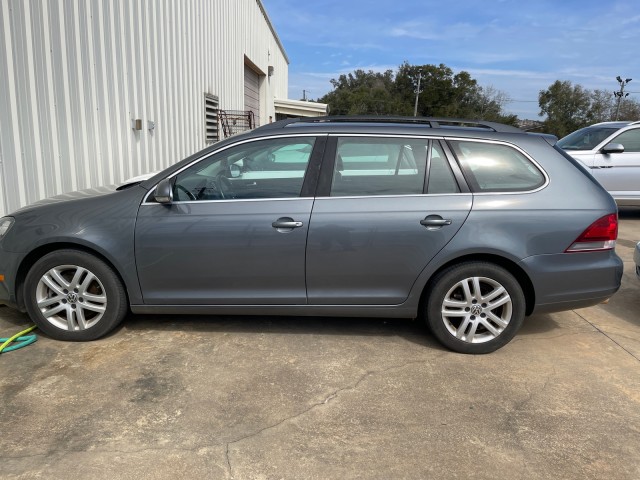 used 2012 Volkswagen Jetta SportWagen car, priced at $7,995