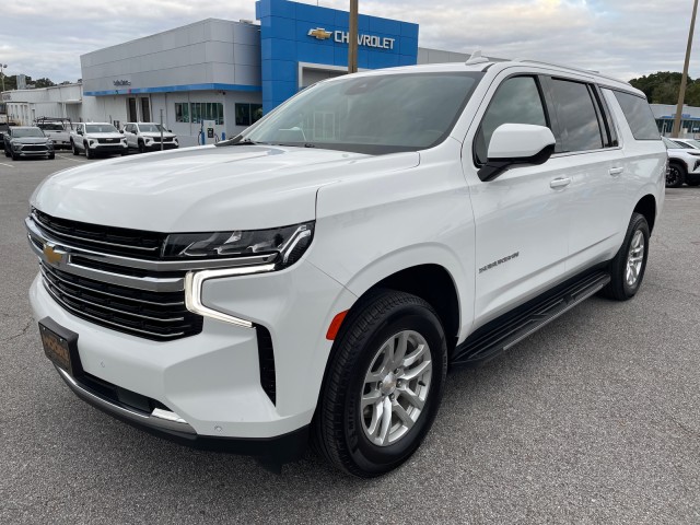 used 2023 Chevrolet Suburban car, priced at $52,995