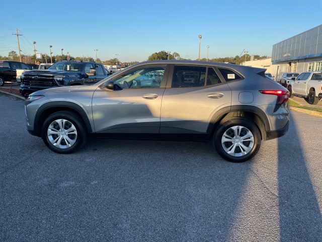 used 2024 Chevrolet Trax car, priced at $24,995