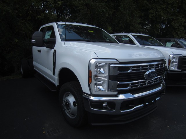 new 2024 Ford F-350 Chassis Cab car, priced at $59,275