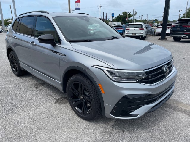 new 2024 Volkswagen Tiguan car, priced at $34,799