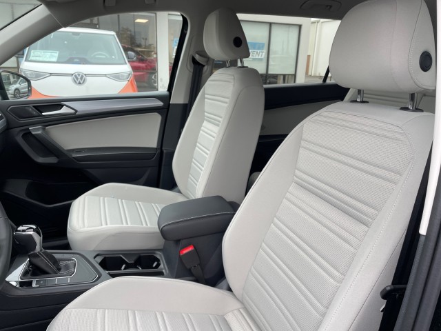 new 2024 Volkswagen Tiguan car, priced at $27,915