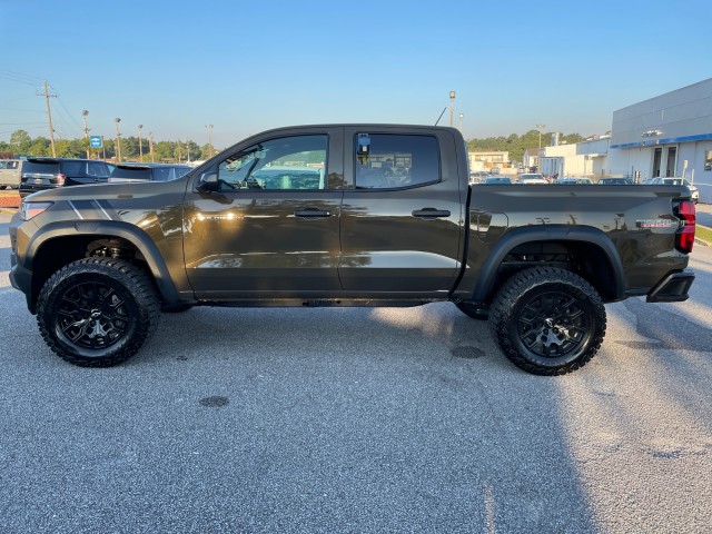 new 2024 Chevrolet Colorado car, priced at $44,515