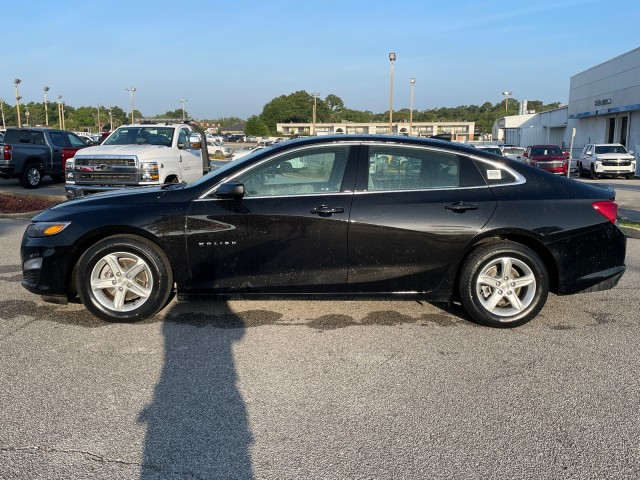 used 2022 Chevrolet Malibu car, priced at $19,995