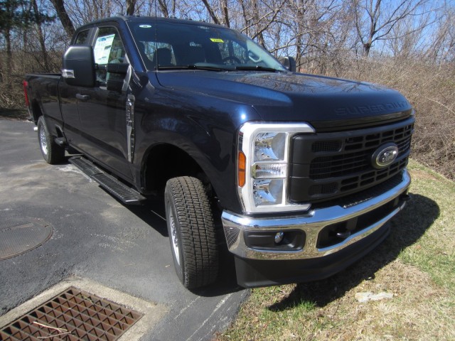 new 2025 Ford F-250 car, priced at $55,160