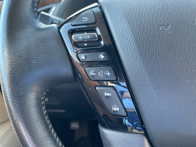 used 2023 Nissan Armada car, priced at $35,995