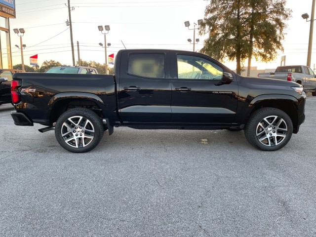 new 2024 Chevrolet Colorado car, priced at $47,185