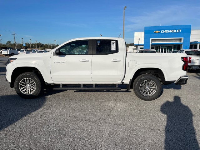 new 2024 Chevrolet Colorado car, priced at $36,050