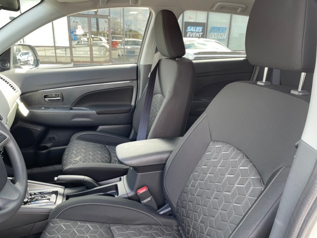 new 2024 Mitsubishi Outlander Sport car, priced at $27,700