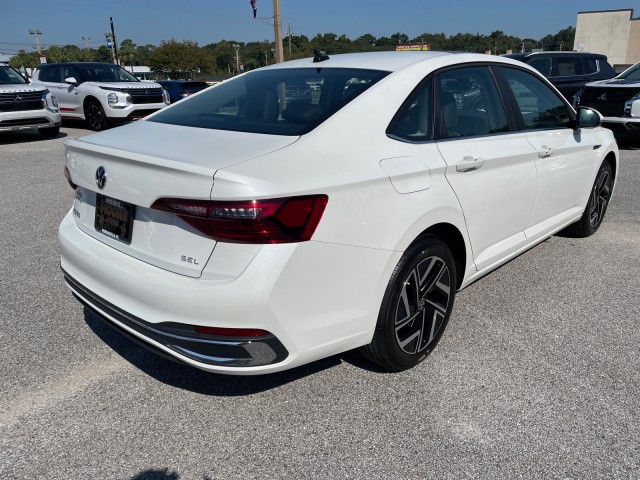 new 2024 Volkswagen Jetta car, priced at $28,999