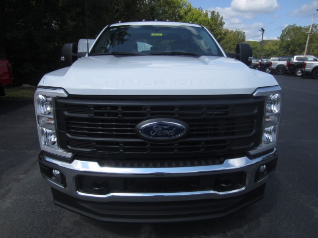 new 2024 Ford F-350 car, priced at $56,299