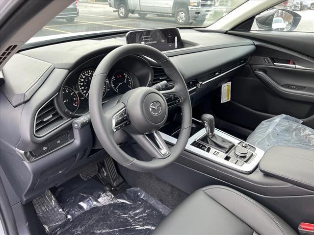 new 2025 Mazda CX-30 car