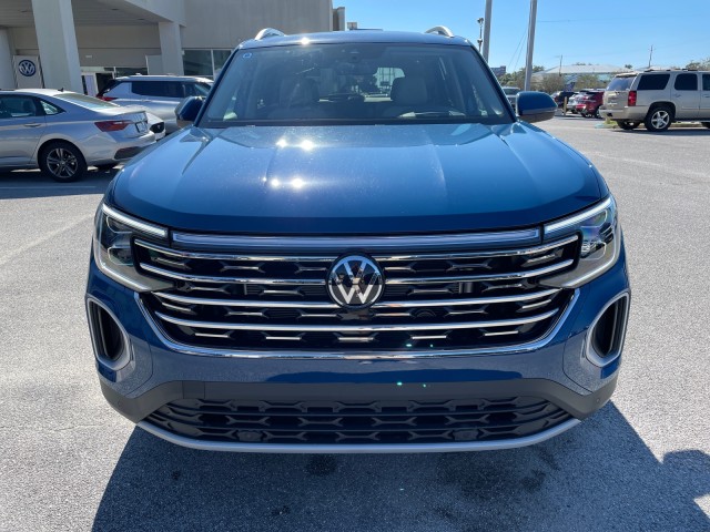 new 2025 Volkswagen Atlas car, priced at $48,999