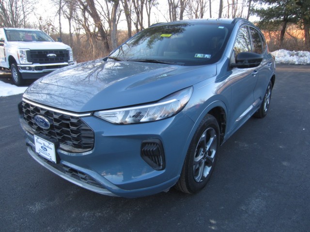 used 2024 Ford Escape car, priced at $26,895