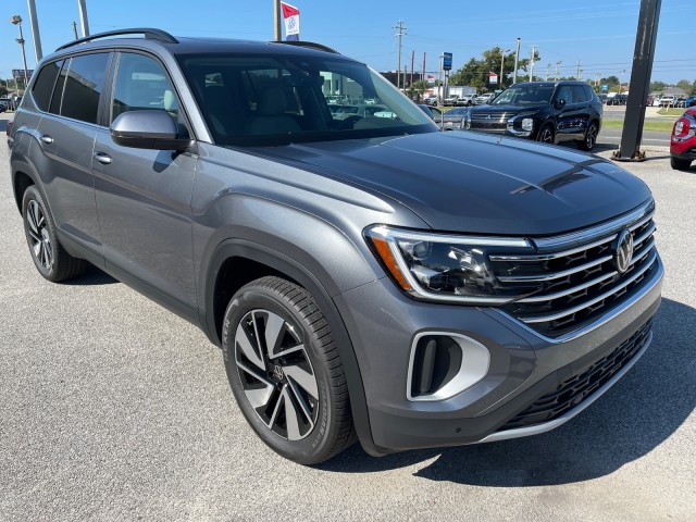 new 2024 Volkswagen Atlas car, priced at $43,199