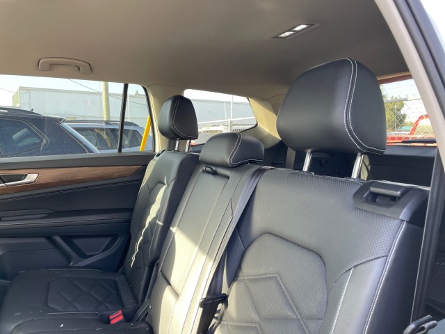 used 2024 Volkswagen Atlas car, priced at $34,995