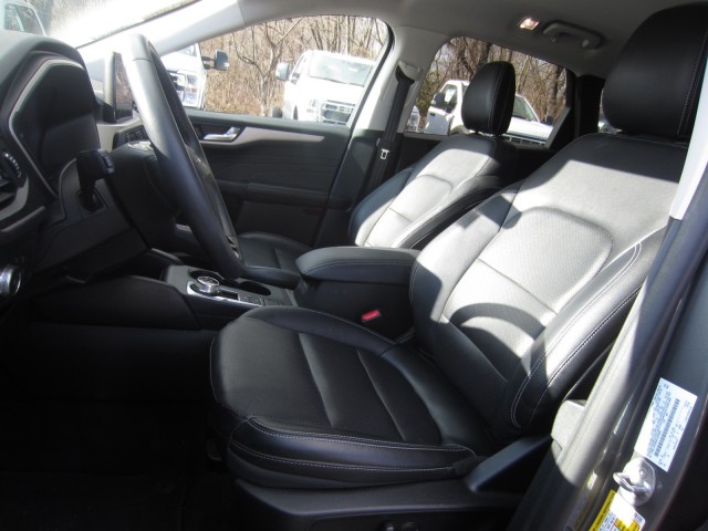 used 2022 Ford Escape car, priced at $24,895