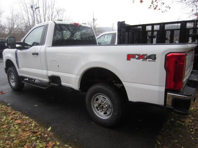 new 2024 Ford F-250 car, priced at $50,993