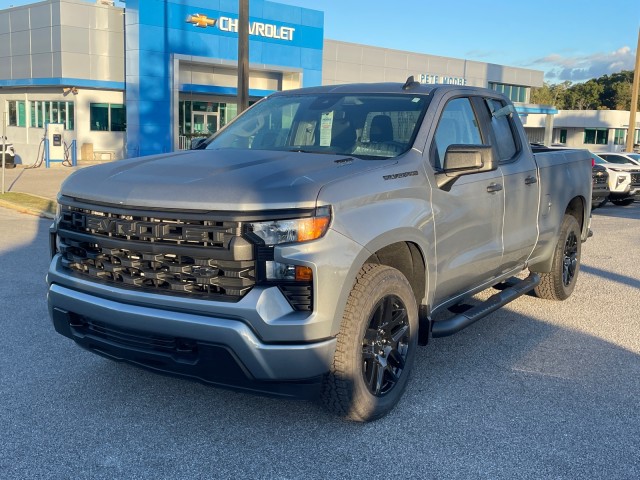 new 2025 Chevrolet Silverado 1500 car, priced at $46,230