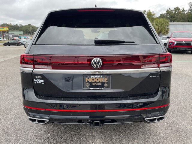 new 2025 Volkswagen Atlas car, priced at $56,536