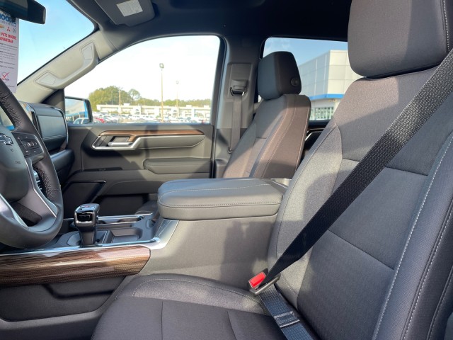new 2025 Chevrolet Silverado 1500 car, priced at $65,820