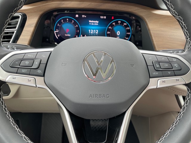 new 2025 Volkswagen Atlas car, priced at $44,699