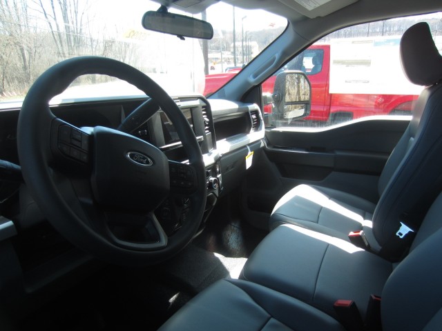 new 2025 Ford F-250 car, priced at $55,160