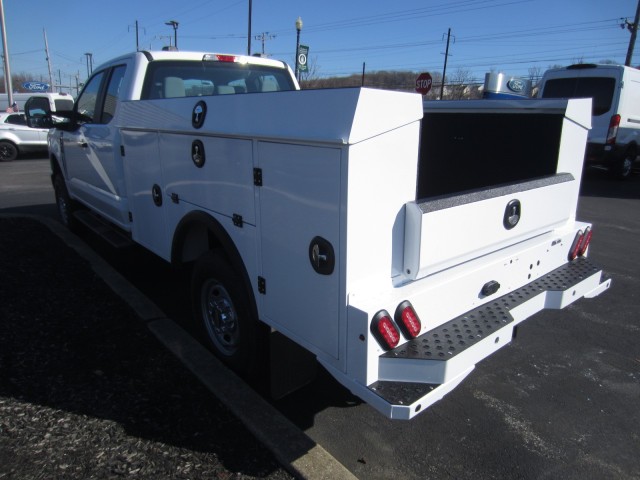 new 2025 Ford F-250 Utility Service Body car, priced at $72,620