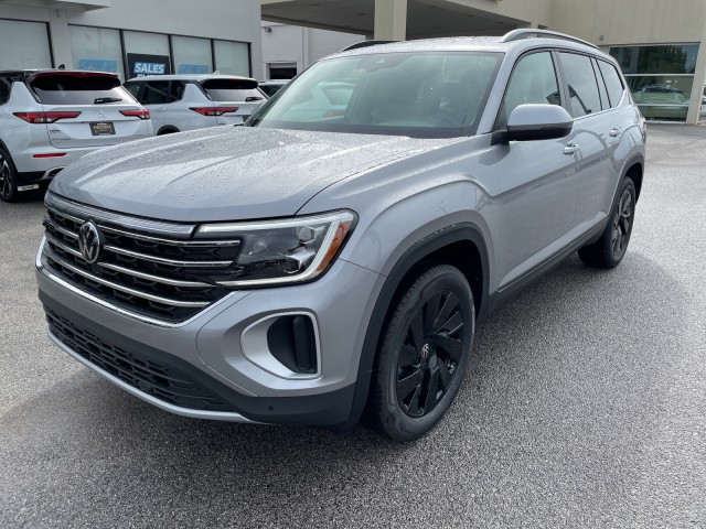 new 2025 Volkswagen Atlas car, priced at $44,699