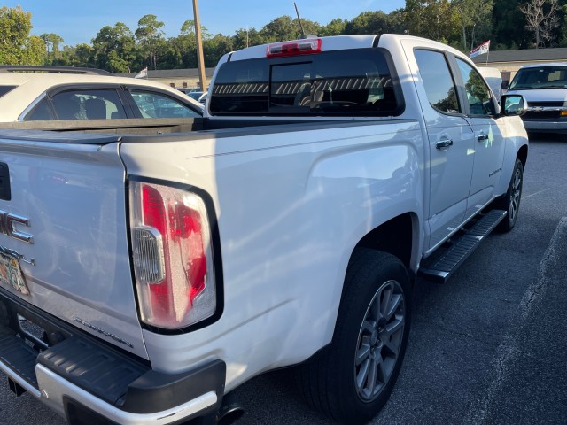 used 2021 GMC Canyon car, priced at $33,995