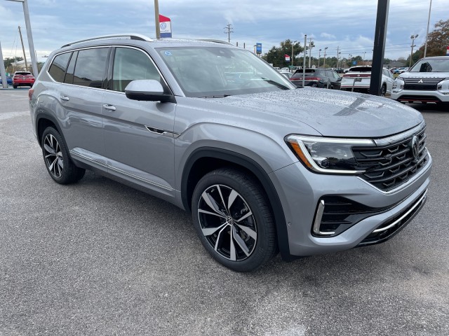 new 2025 Volkswagen Atlas car, priced at $53,341