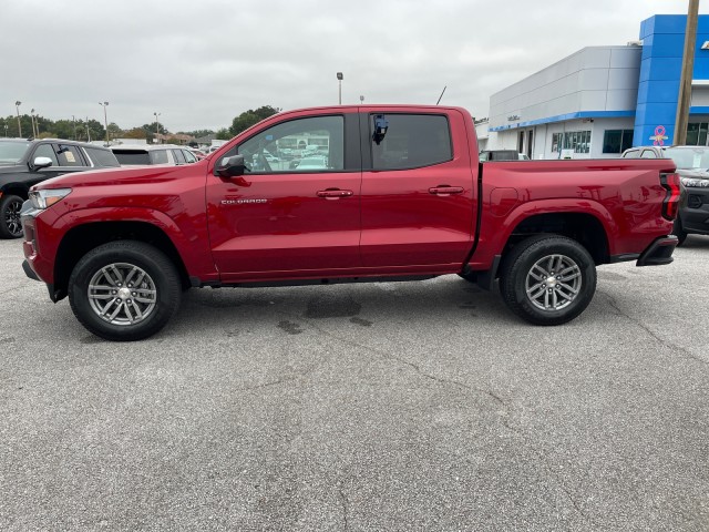 new 2024 Chevrolet Colorado car, priced at $37,800