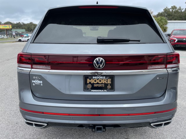 new 2025 Volkswagen Atlas car, priced at $56,366