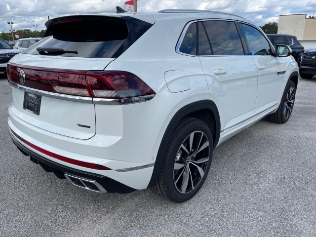 new 2025 Volkswagen Atlas Cross Sport car, priced at $52,999