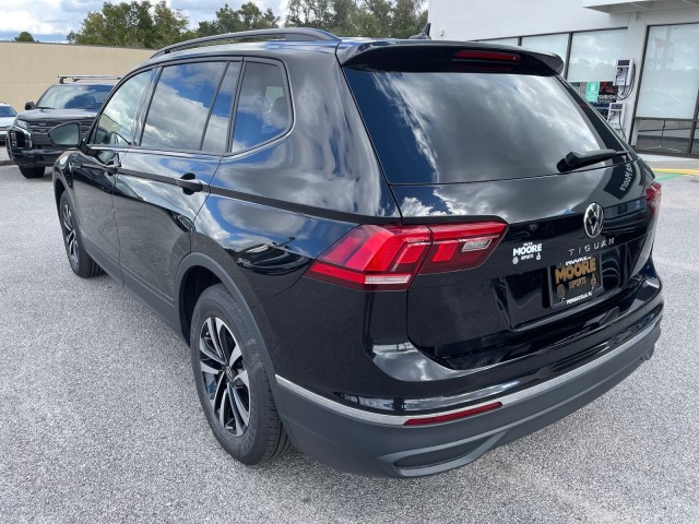 new 2024 Volkswagen Tiguan car, priced at $31,016