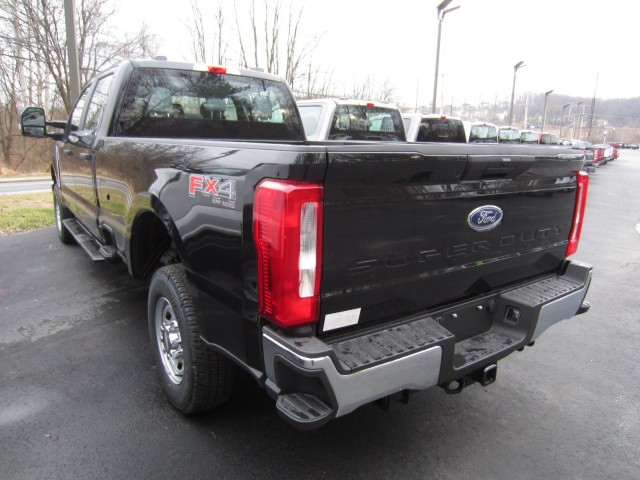 new 2024 Ford F-250 car, priced at $54,795