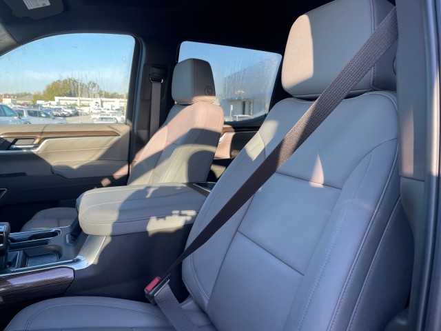 new 2025 Chevrolet Silverado 1500 car, priced at $62,365