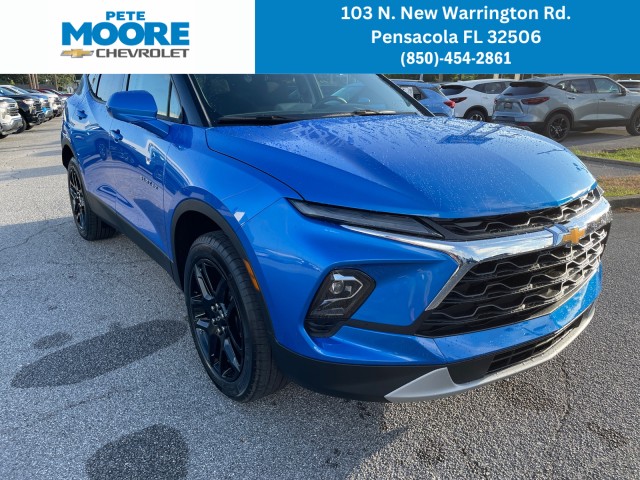 new 2025 Chevrolet Blazer car, priced at $38,585