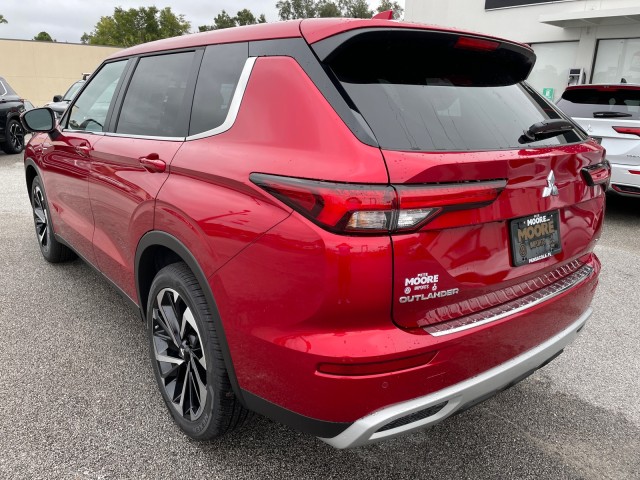 new 2024 Mitsubishi Outlander car, priced at $34,585