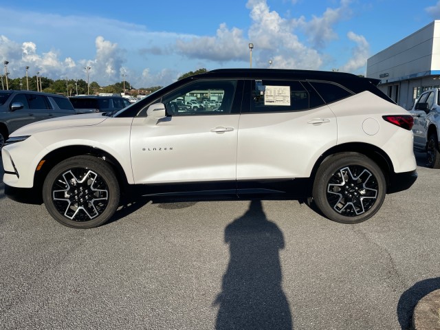 new 2025 Chevrolet Blazer car, priced at $47,790