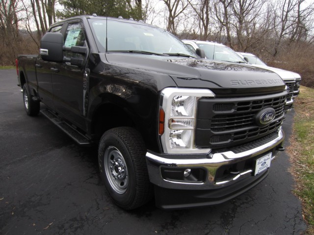 new 2024 Ford F-250 car, priced at $54,795