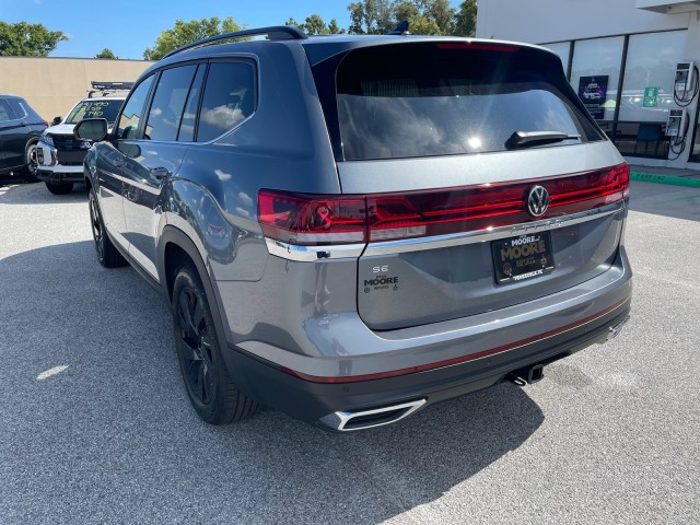 new 2024 Volkswagen Atlas car, priced at $42,999